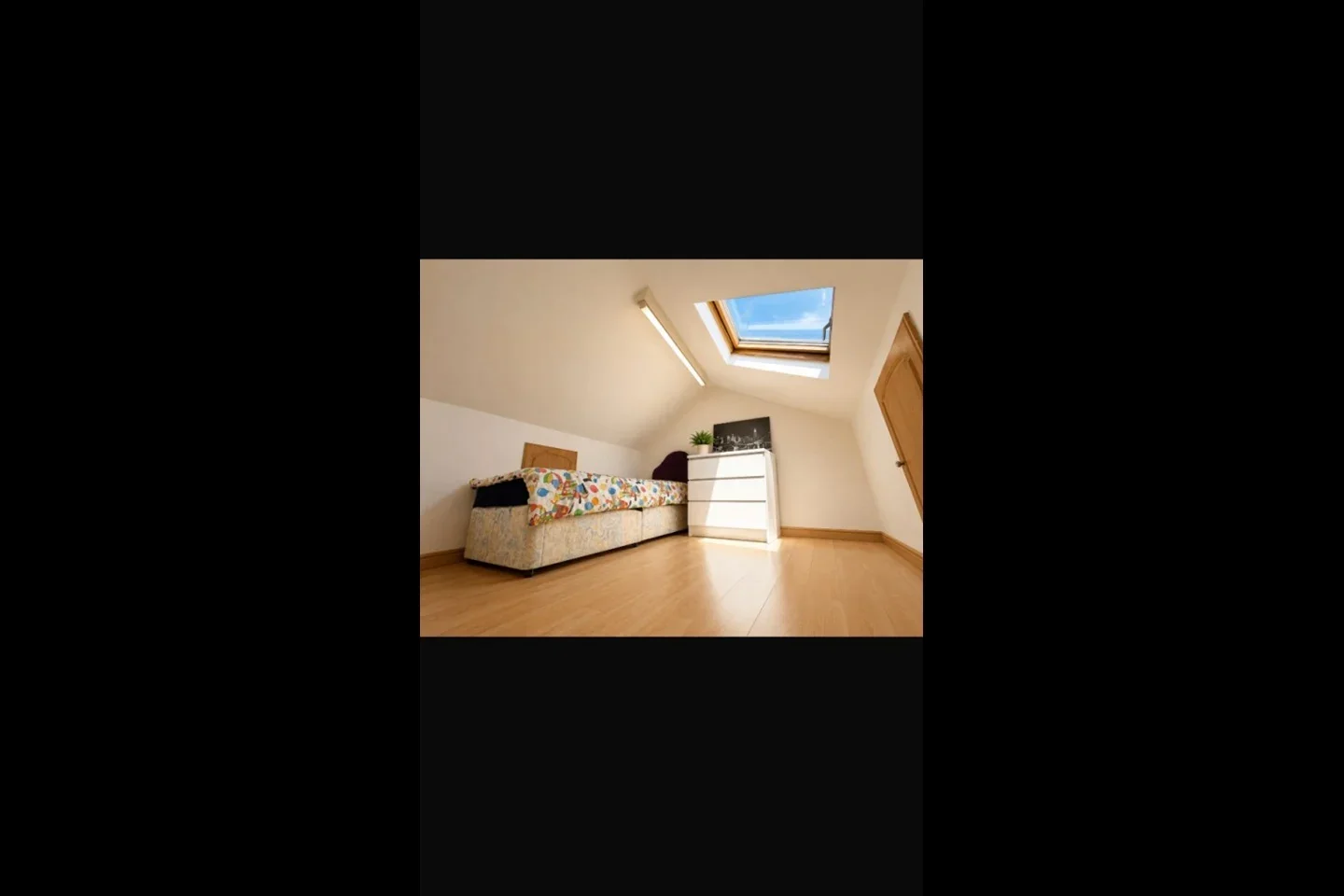 Flat Blackhorse Lane in Greater London