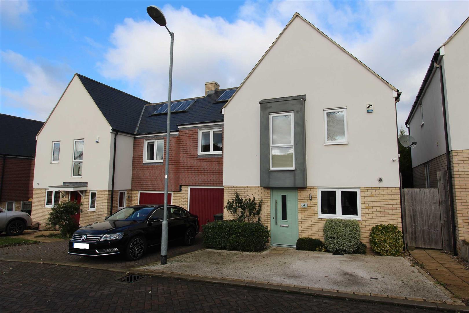 House King George Way in Epping Forest