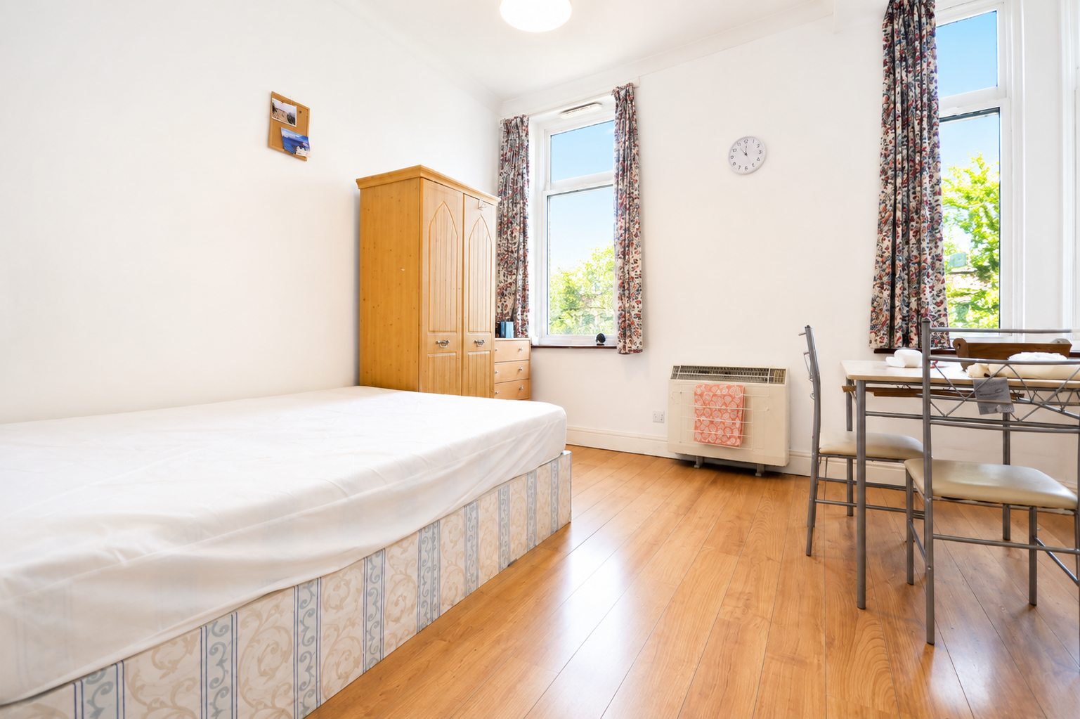 Flat Windsor Road in Greater London