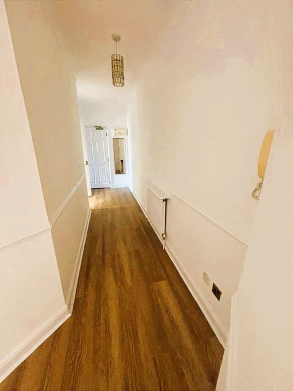 Flat Carlisle Place in London