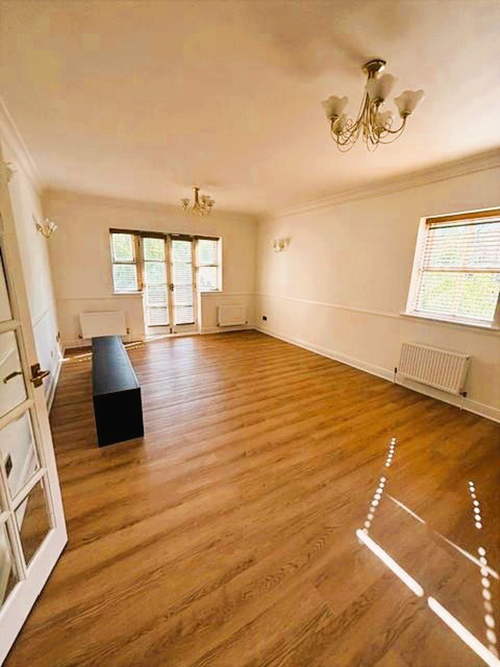 Flat Carlisle Place in London