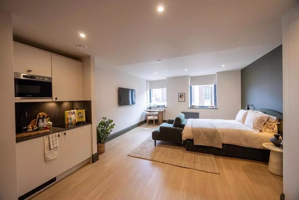 Flat Westfield Terrace in Sheffield