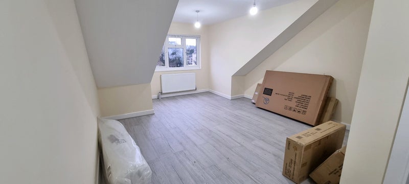 Room Park Lane West in Sandwell