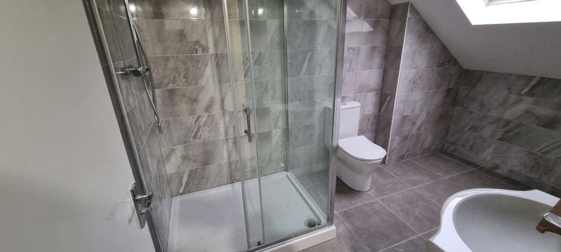 Room Park Lane West in Sandwell