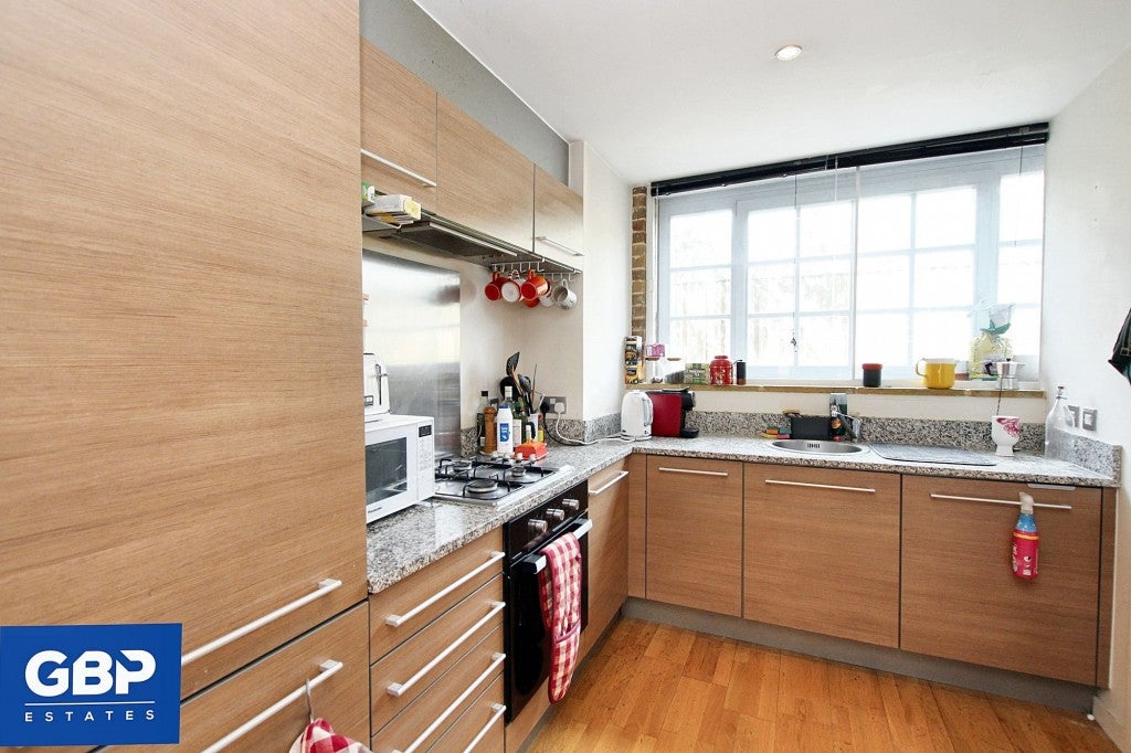 Flat Kidman Close in Greater London