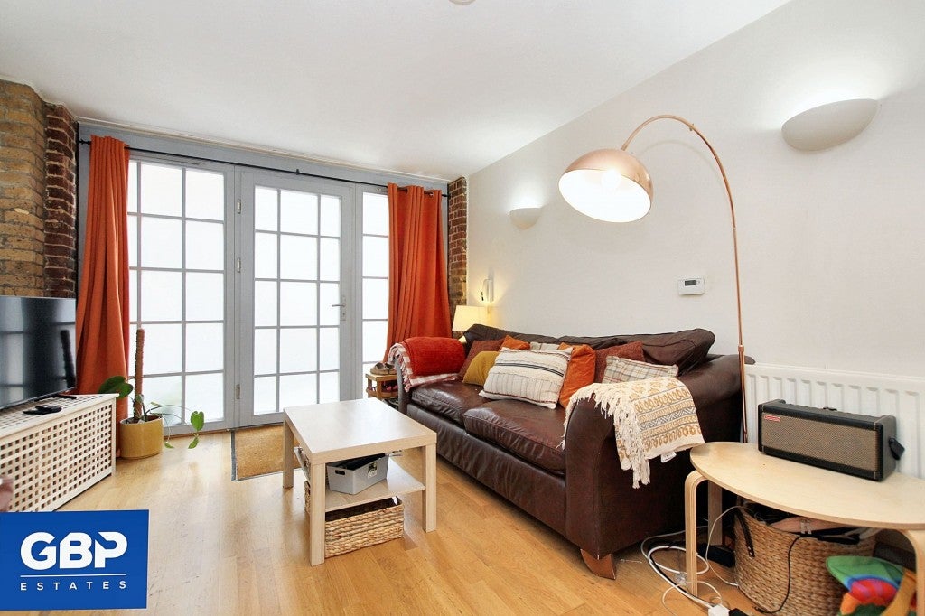 Flat Kidman Close in Greater London