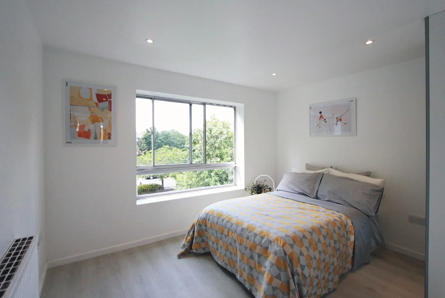 Flat Rodney Road in Greater London