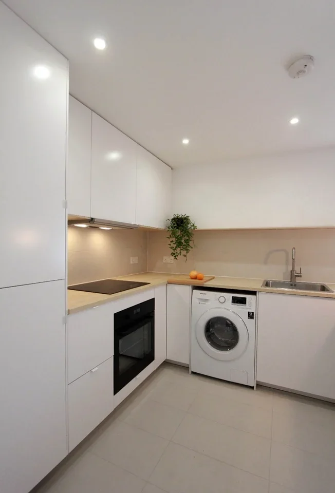 Flat Rodney Road in Greater London