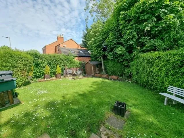 Flat Dinglewell in Gloucester