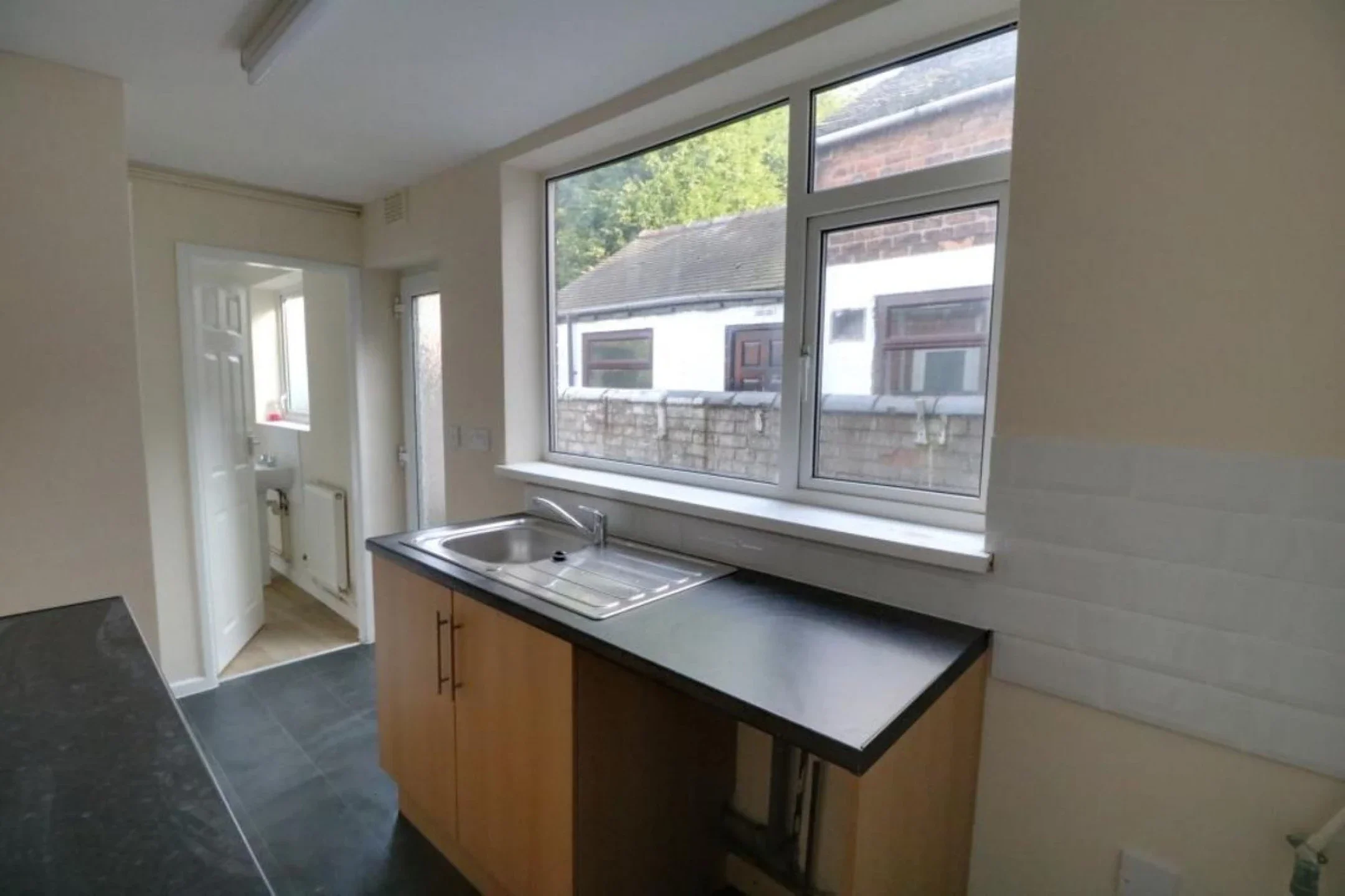 Flat Pennell Street in Stoke-on-Trent