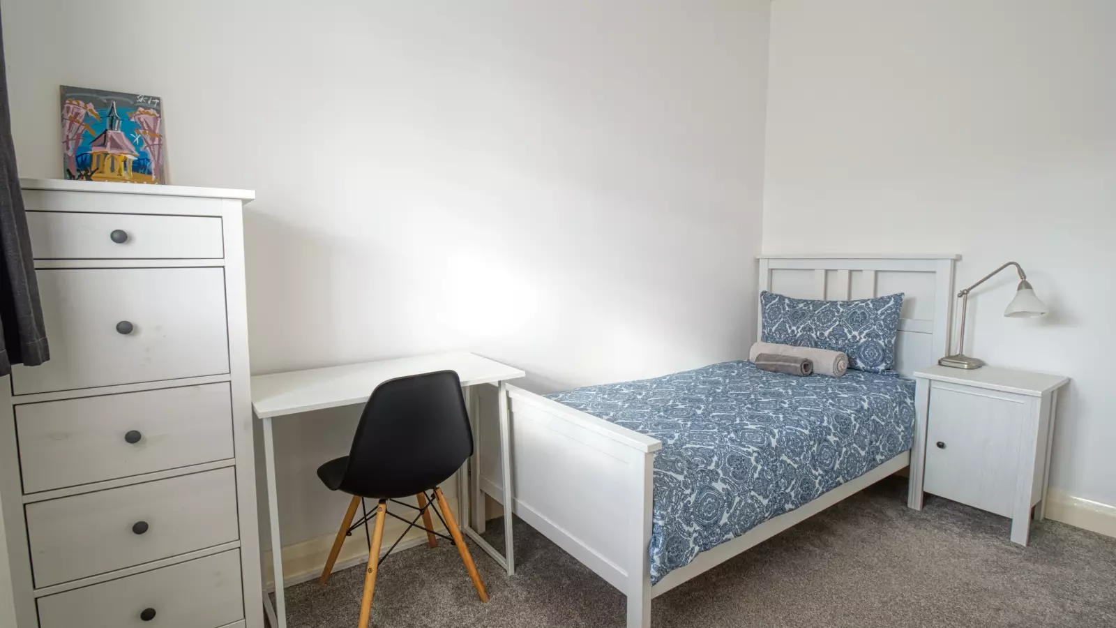 Room Rope Walk Gardens in Greater London