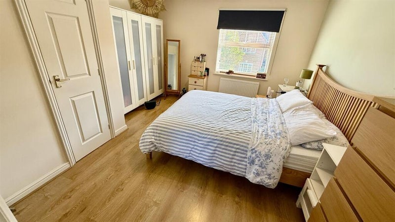 Room Trostrey Road in Birmingham