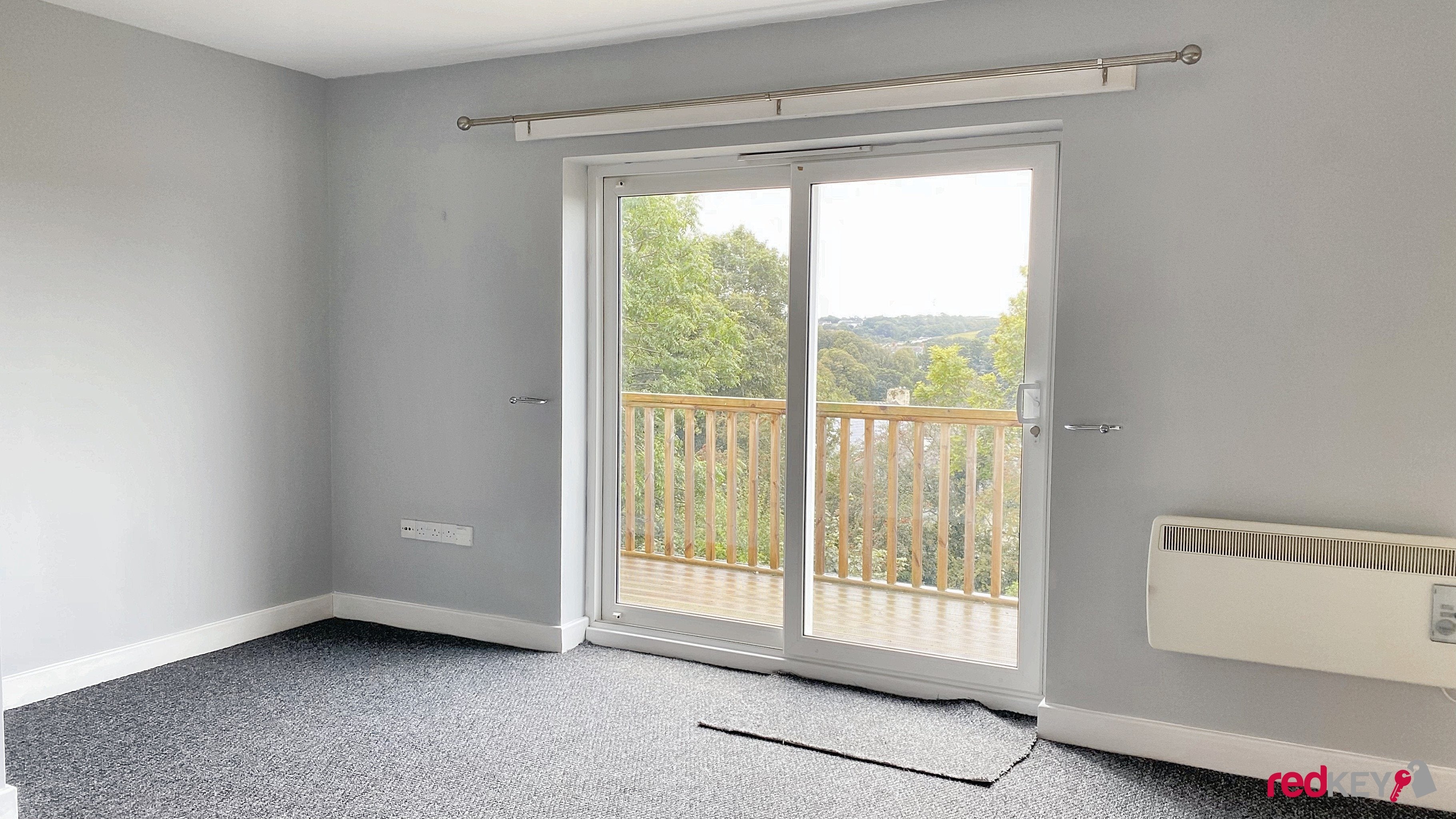 Flat Powell Close in Pembroke