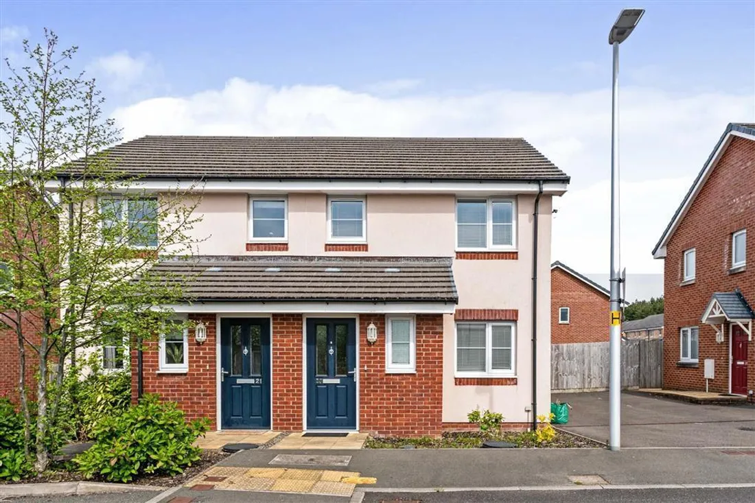 House Morris Drive in Swansea