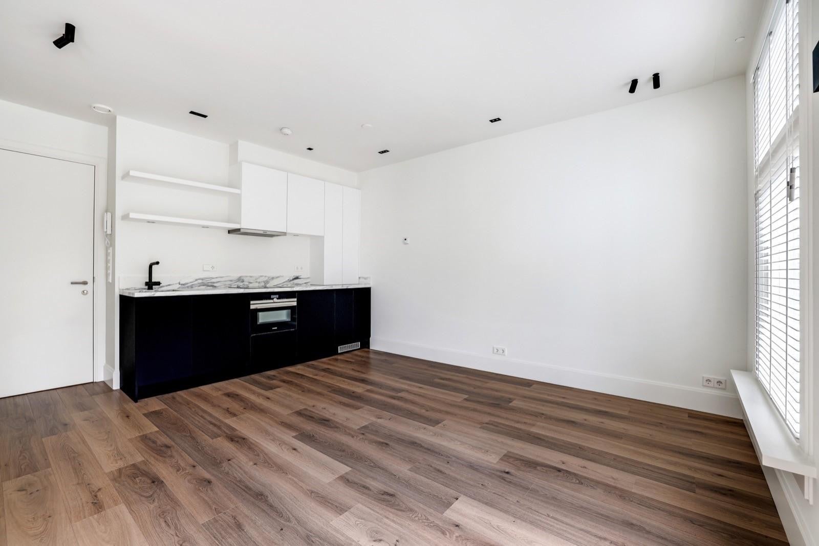 Appartement Ferdinand Bolstraat in Amsterdam