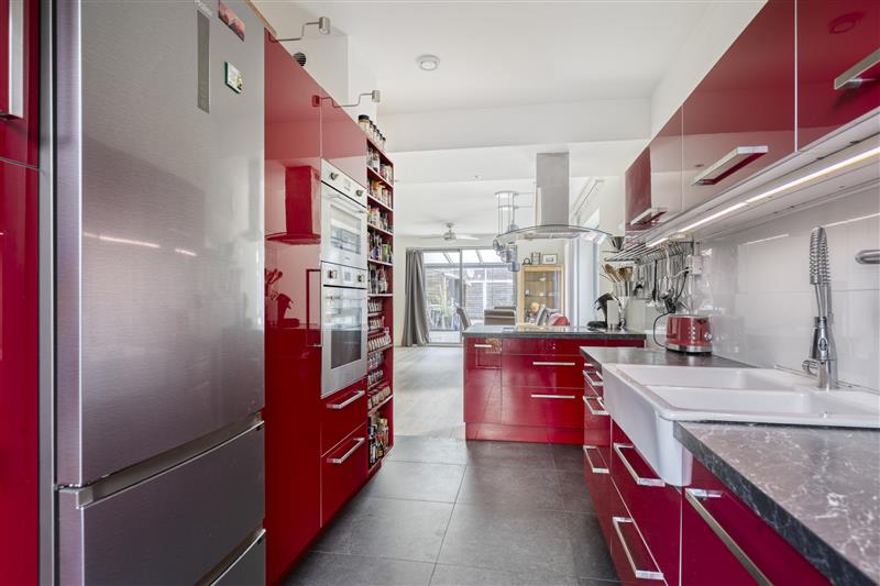 Hoekwoning te koop: A. Moenstraat 53, Amsterdam