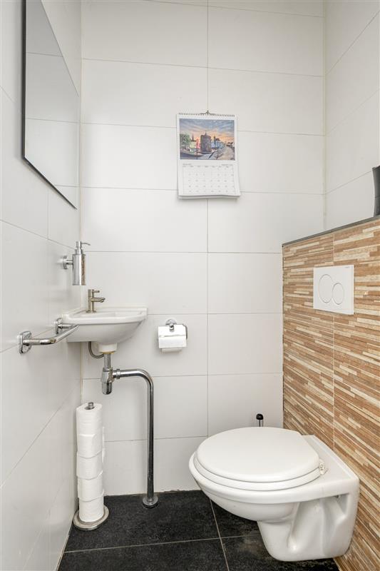 Hoekwoning te koop: A. Moenstraat 53, Amsterdam