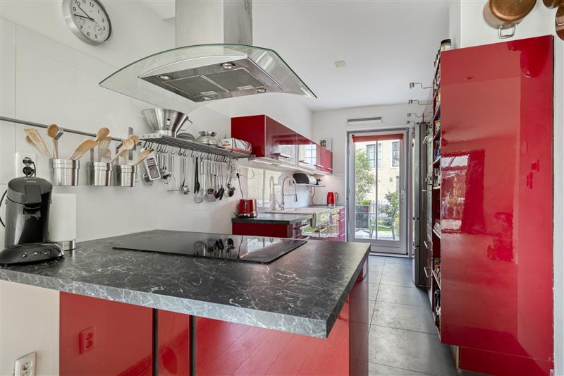 Hoekwoning te koop: A. Moenstraat 53, Amsterdam