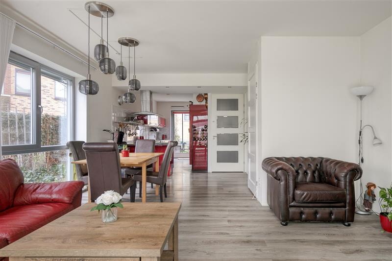Hoekwoning te koop: A. Moenstraat 53, Amsterdam