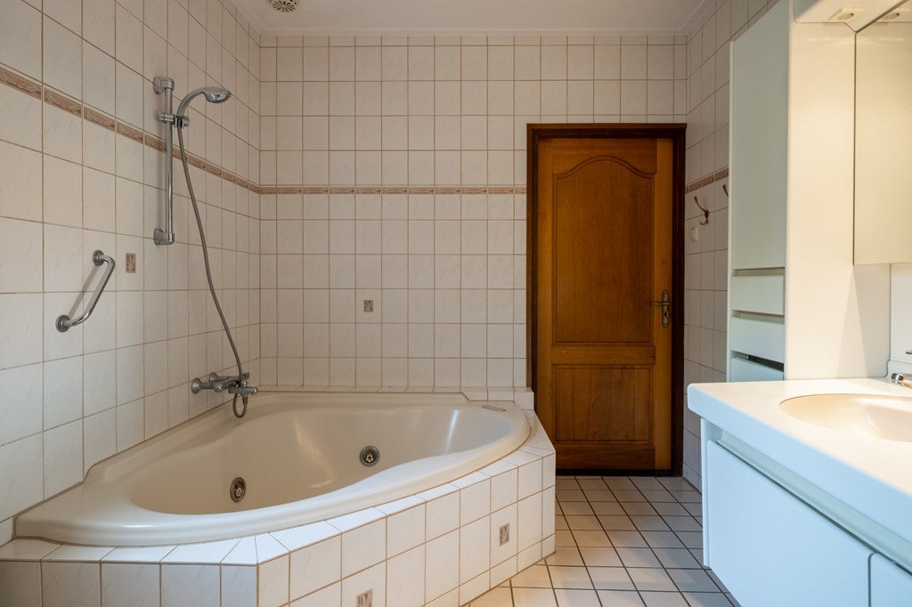 Vrijstaande woning te koop: Westeweg 38, Koudum
