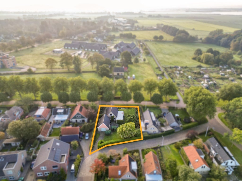 Vrijstaande woning te koop: Westeweg 38, Koudum