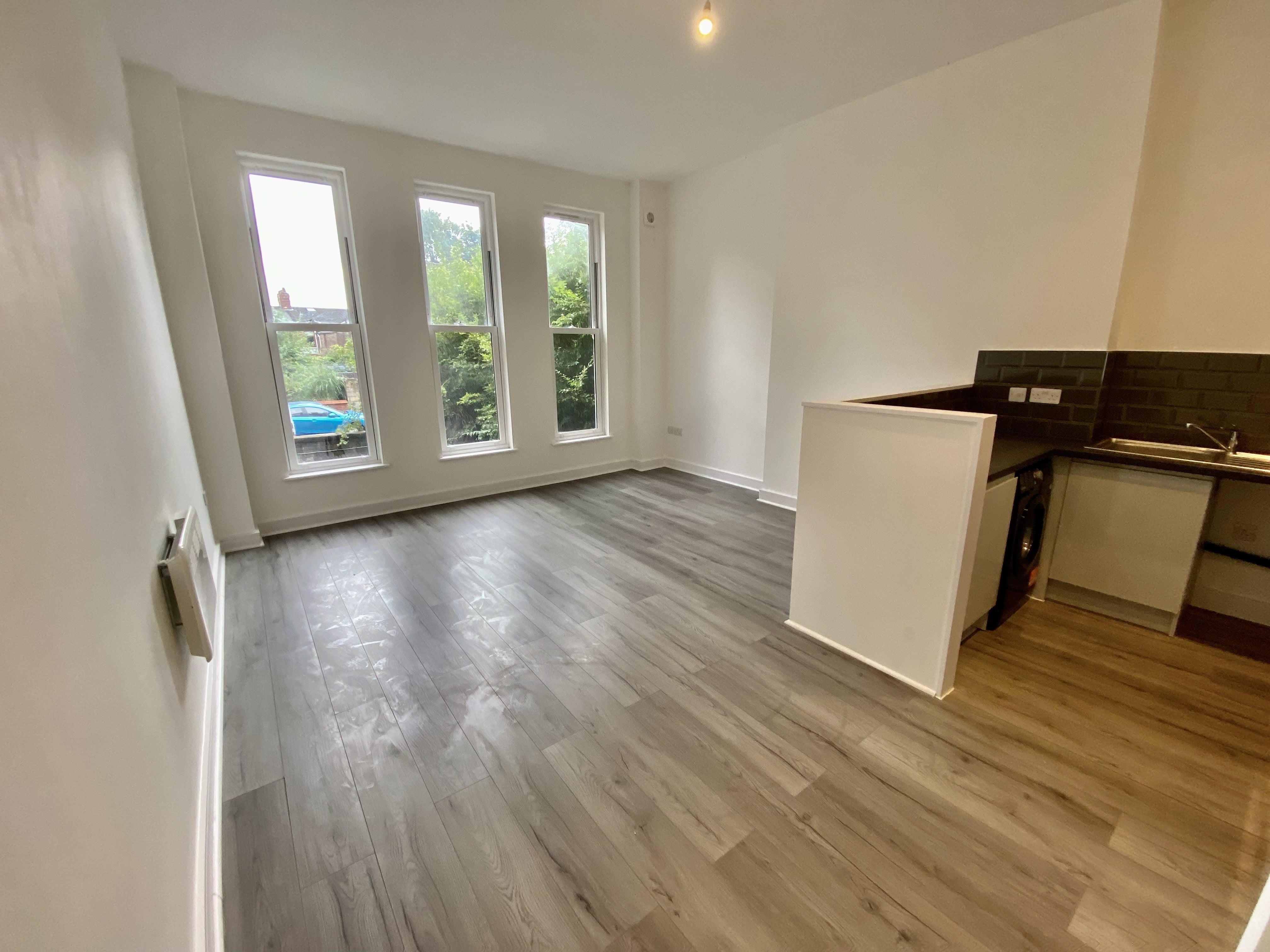 Flat Normanton Avenue in Liverpool