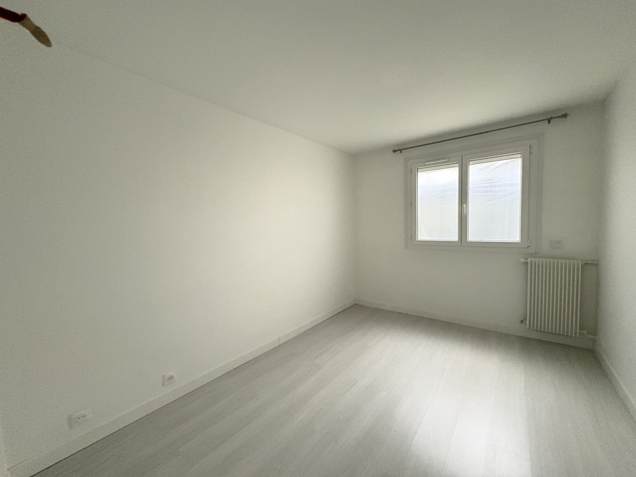 Flat Avenue de la Plesse in Villebon-sur-Yvette
