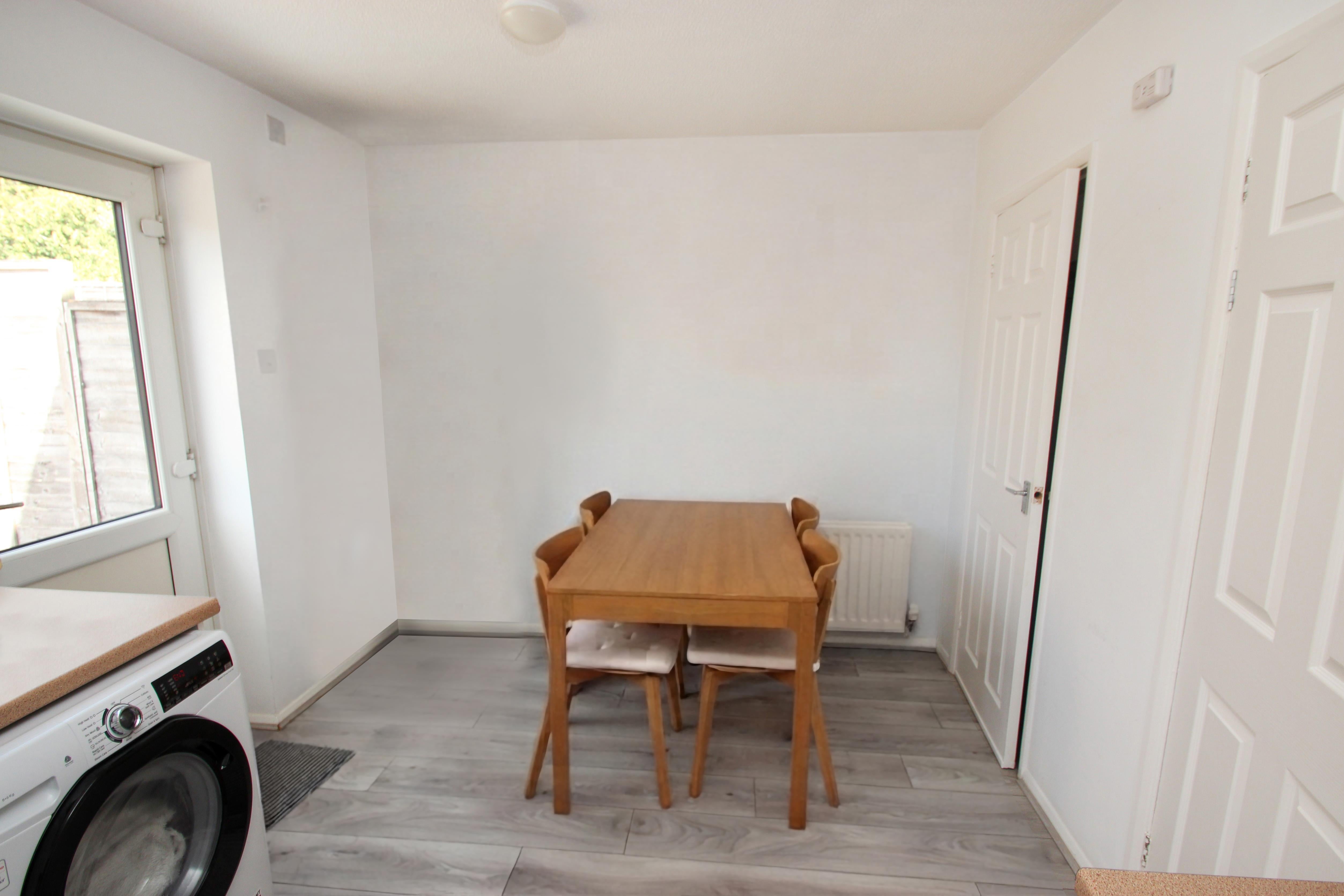 House Raglan Close in Rushden