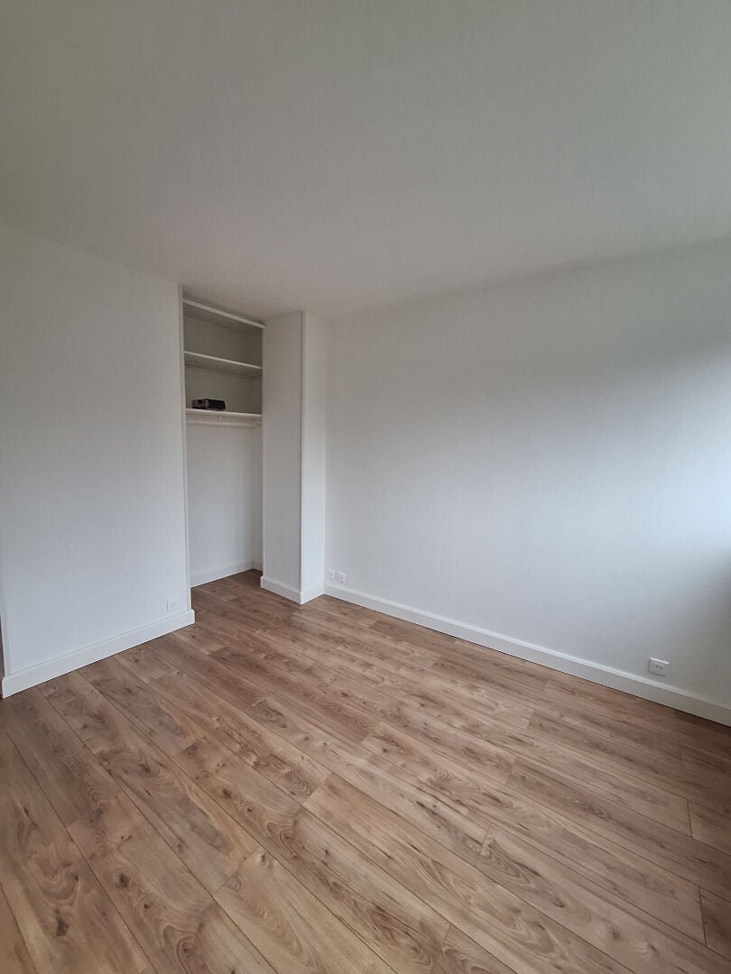 Flat Rue Raymond Counil in Chelles