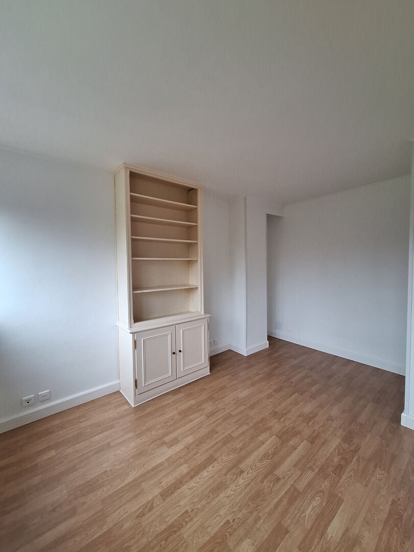 Flat Rue Raymond Counil in Chelles