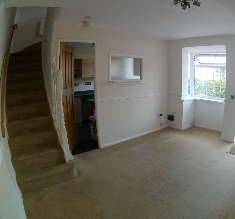 House Sunbeam Way in Gosport