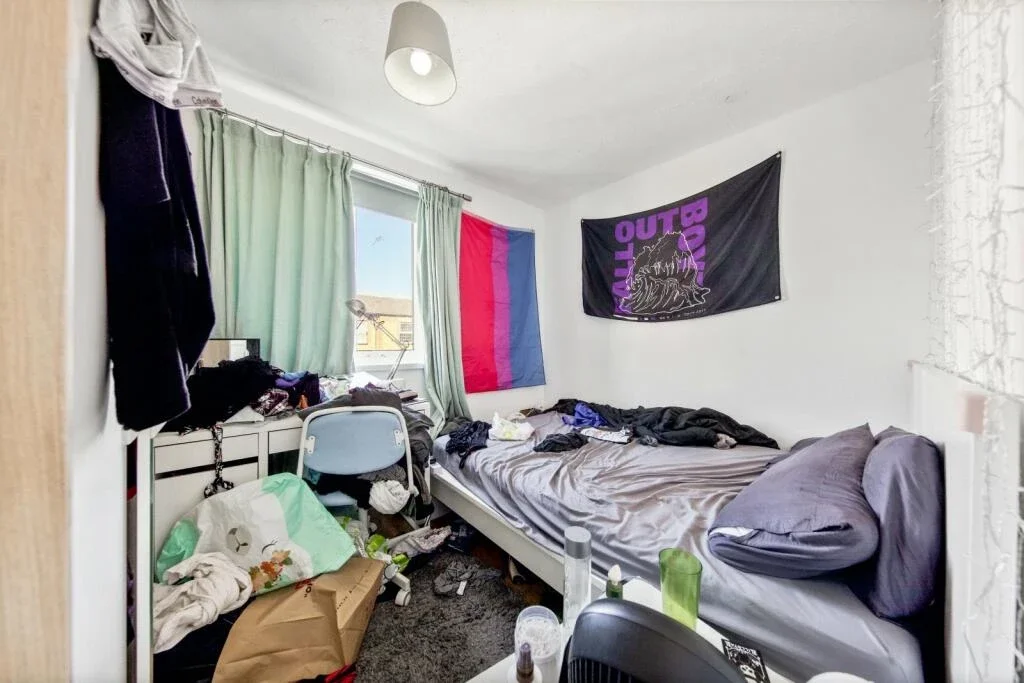 Flat Twyford Street in Greater London