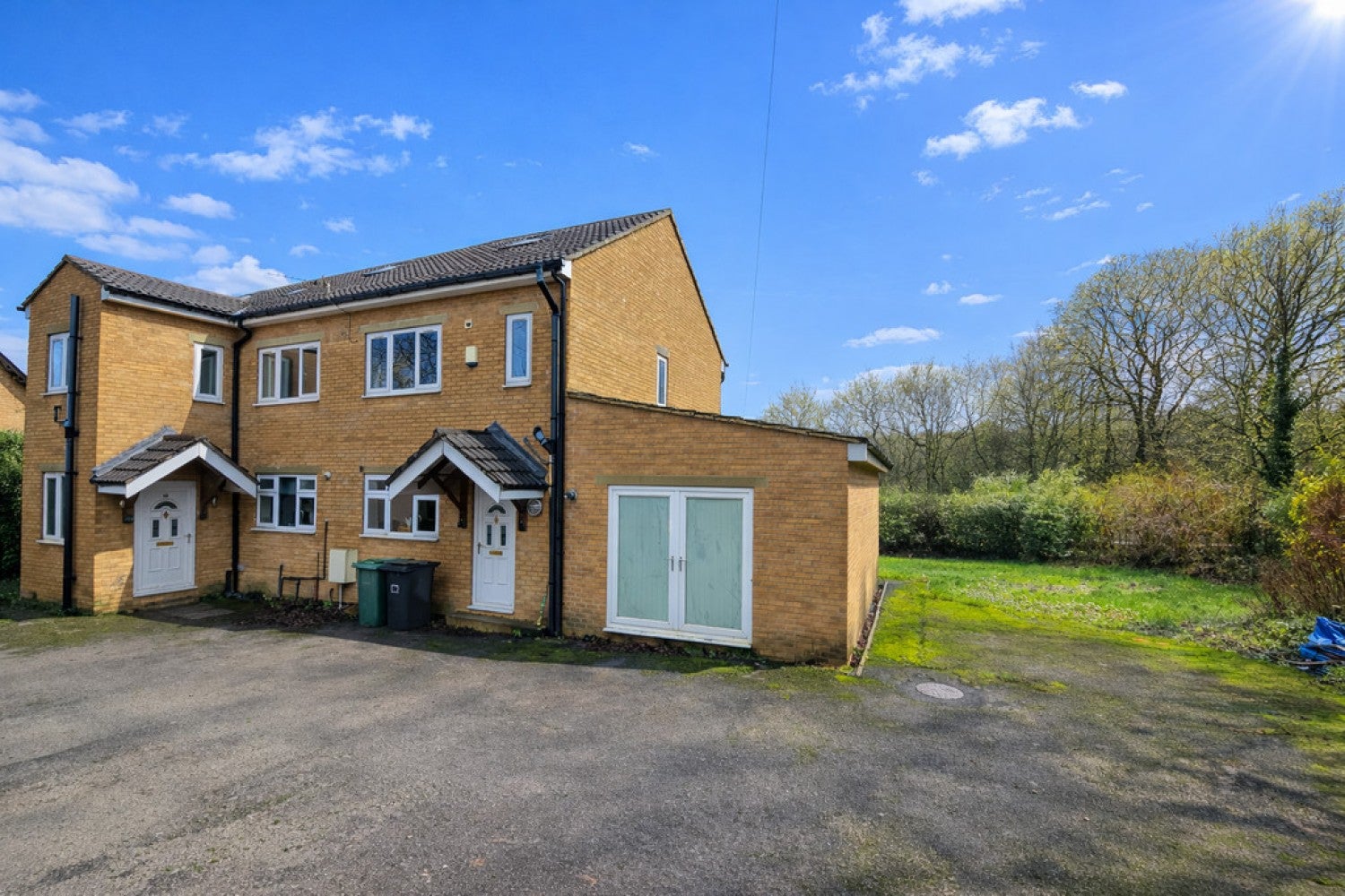 House Springwood Hall Close in Kirklees