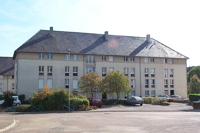 Flat Rue Commandant Lherminier in Semur-en-Auxois