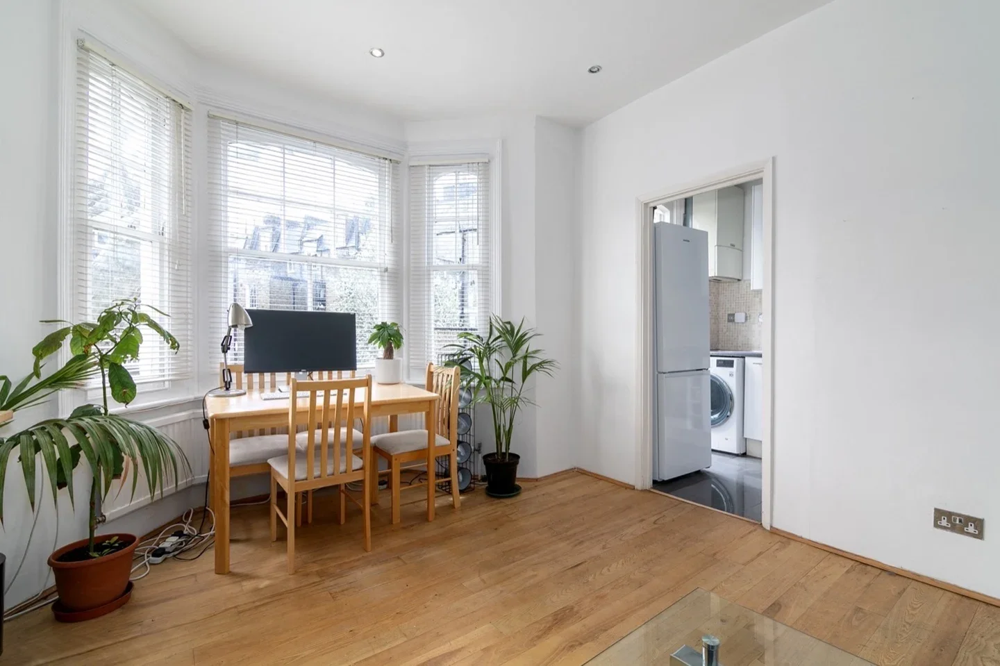 Flat Fulham Road in Greater London