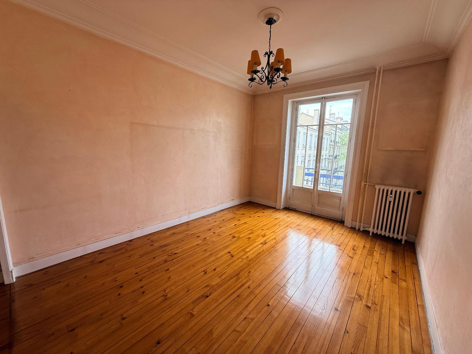 Appartement Place Jacquard à Saint-Étienne