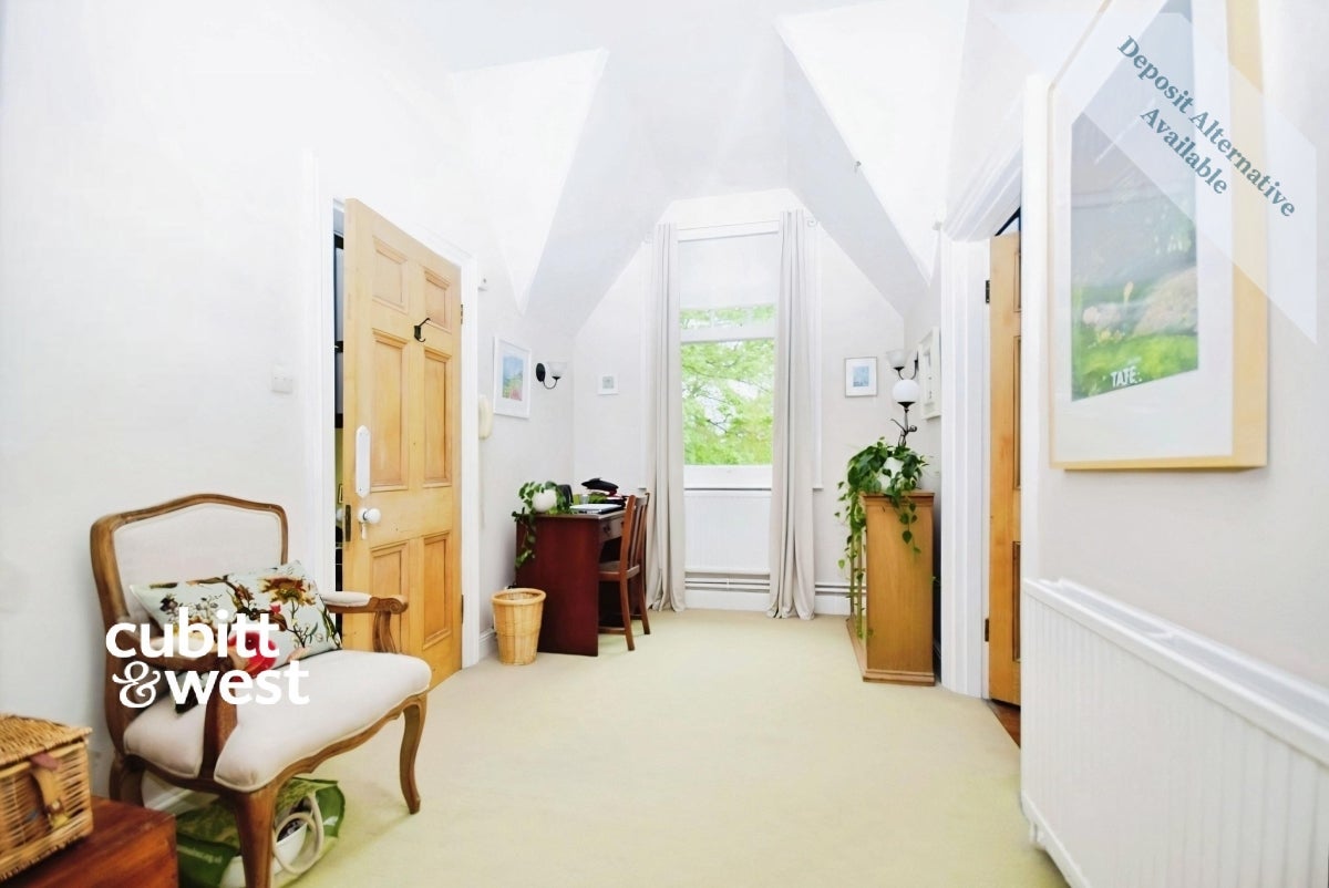 Flat Newton Road in Tunbridge Wells