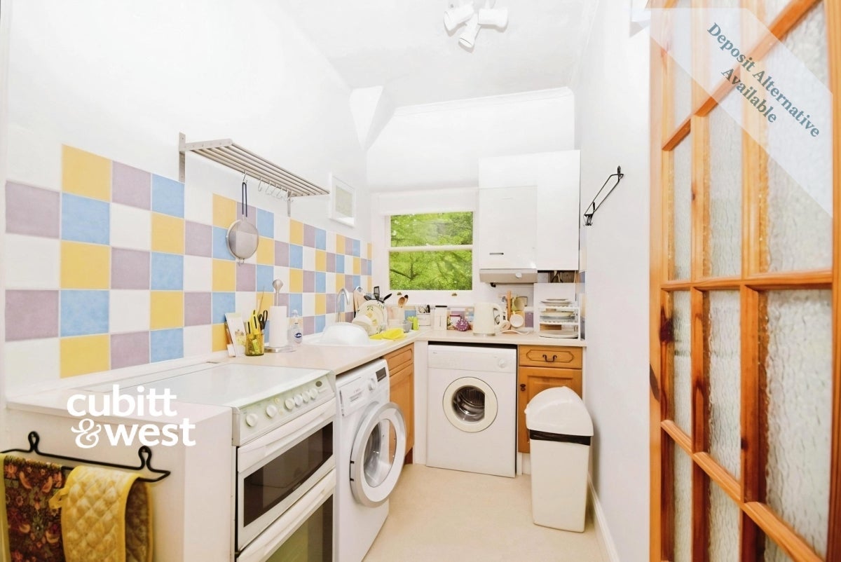 Flat Newton Road in Tunbridge Wells