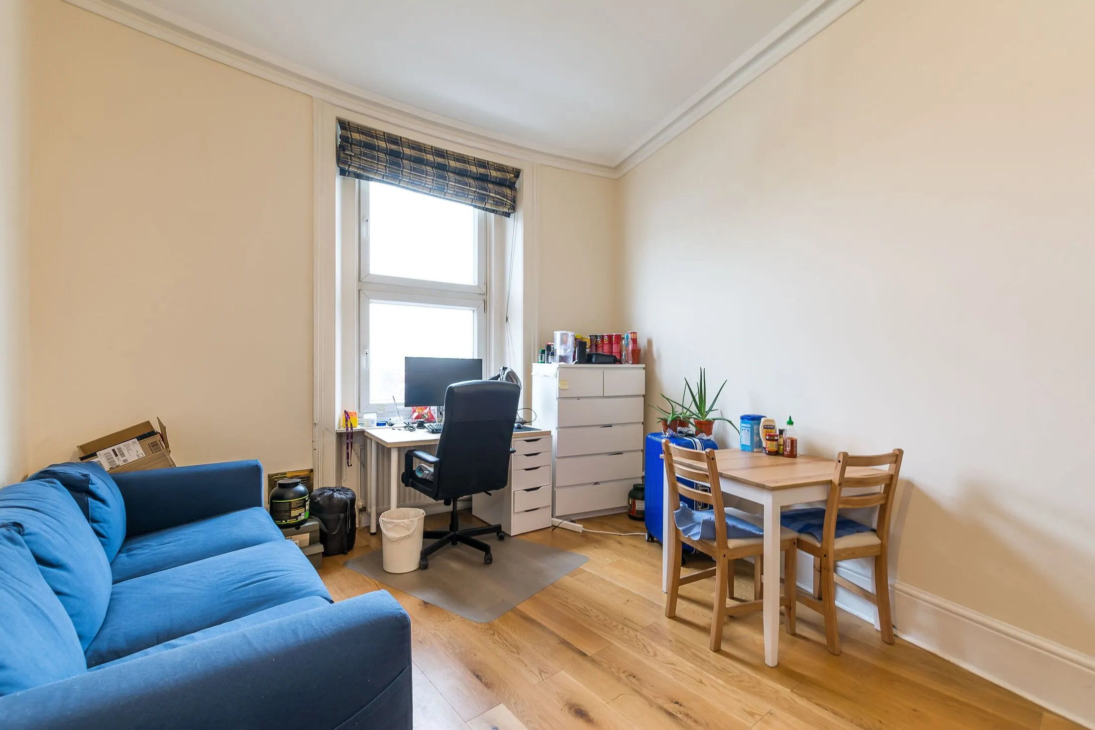 Flat Old Brompton Road in Greater London