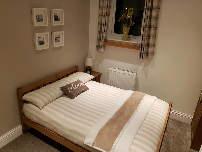 Room Queens Road in Sheffield