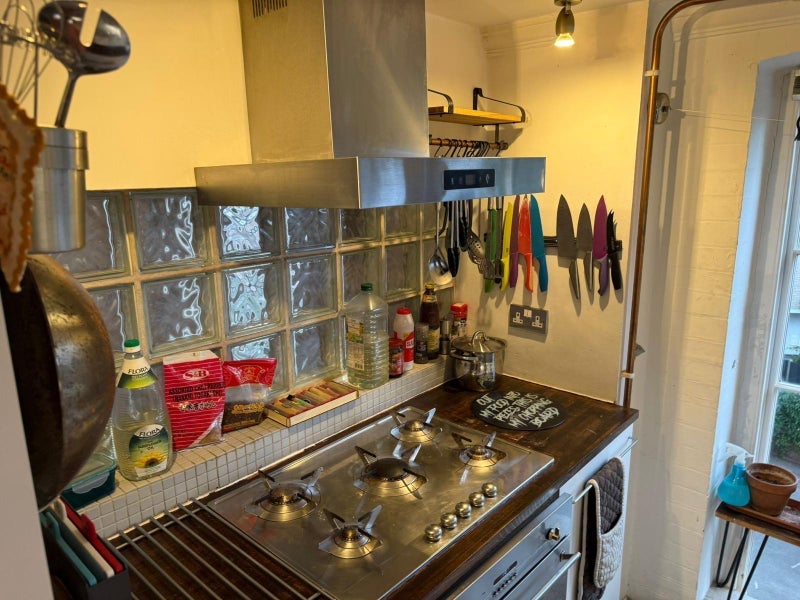 Room Twig Folly Close in Greater London
