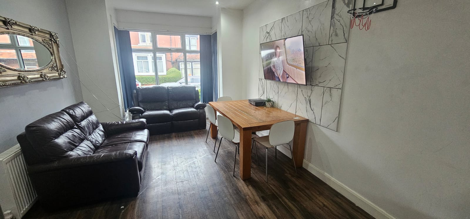 House Headingley Avenue in Leeds