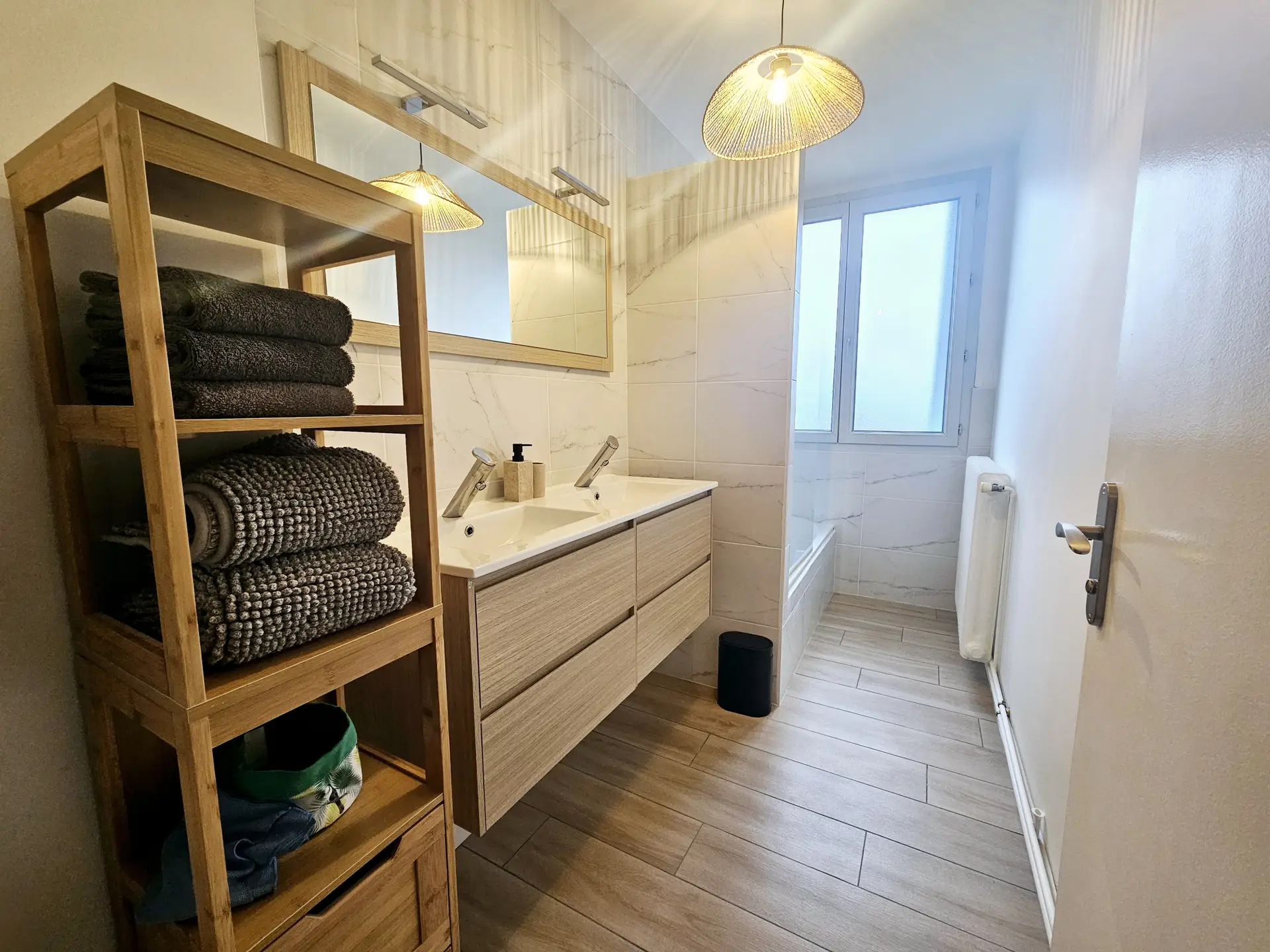 Chambre Boulevard Victor Hugo à Bourg-en-Bresse