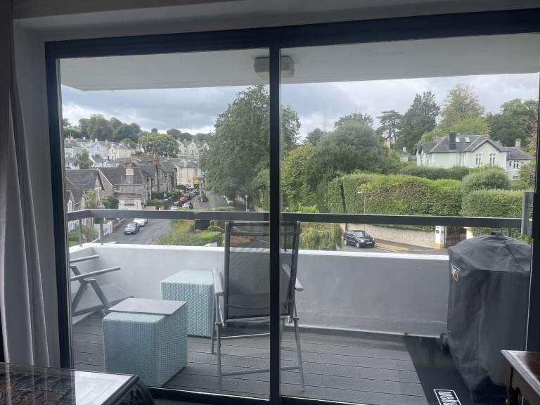 Flat Ilsham Road in Torquay