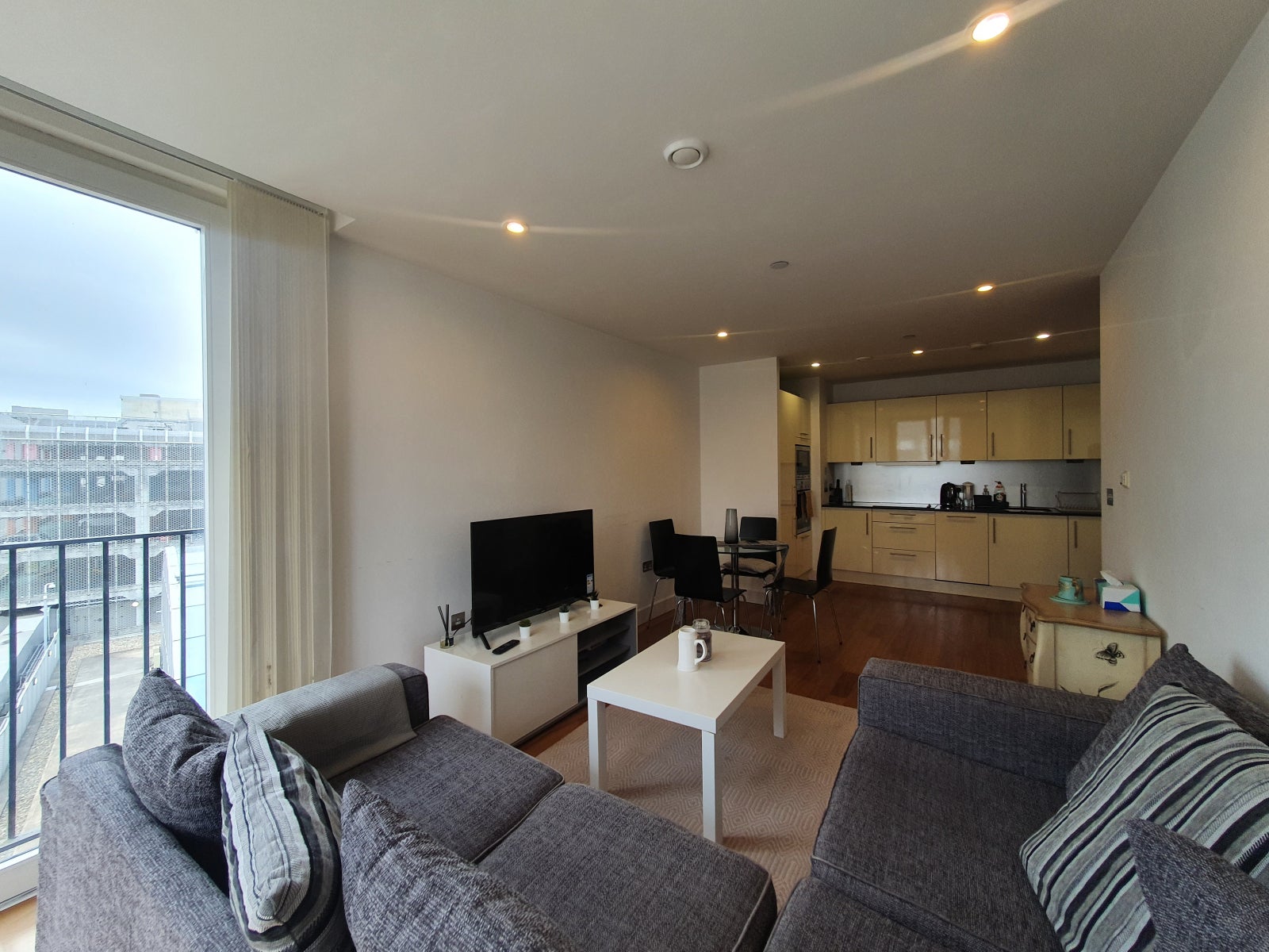 Flat Leckwith Road in Cardiff