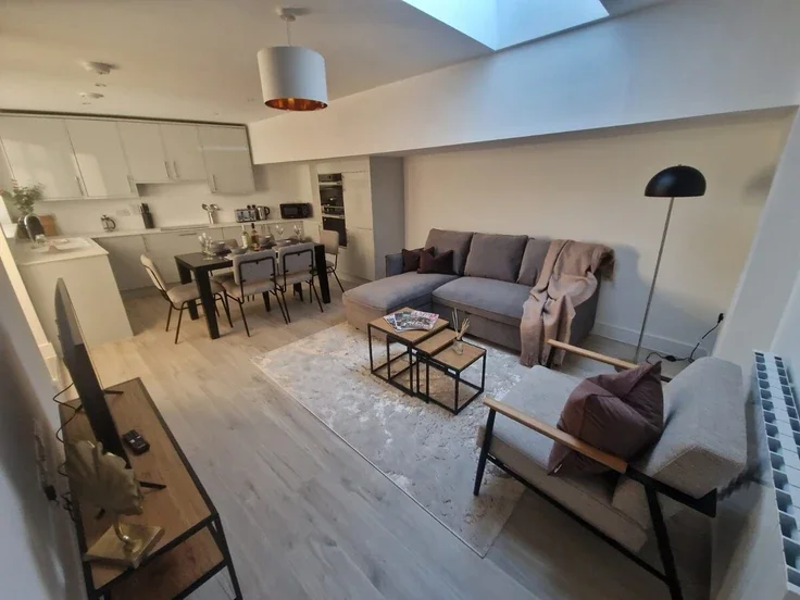 Flat Easthampstead Road in Wokingham
