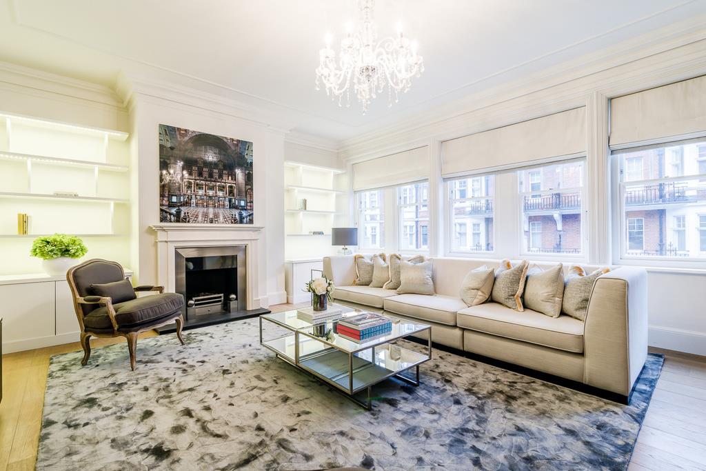 Flat Duke Street in City of Westminster