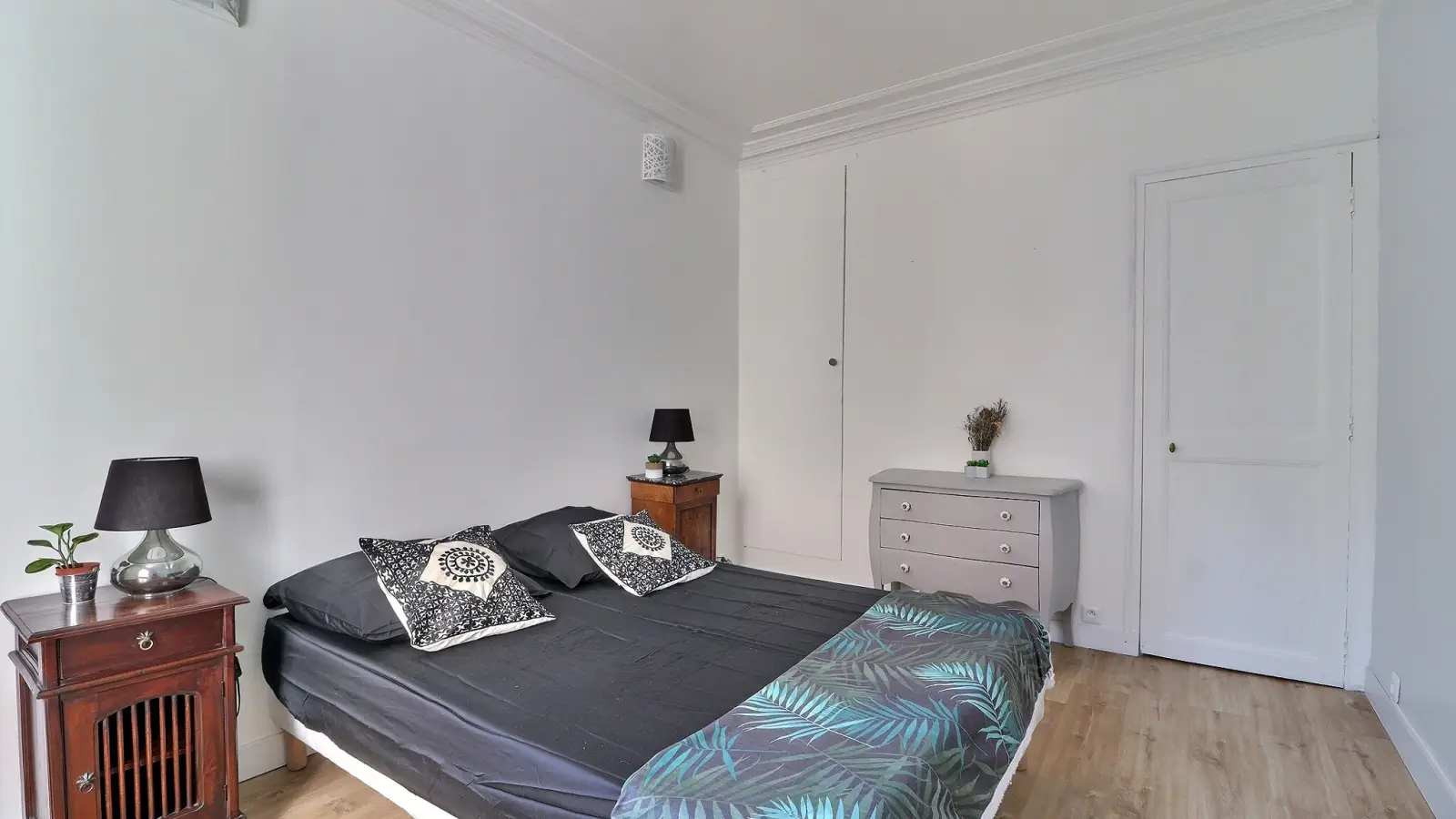 Flat Rue du Faubourg Poissonnière in Paris