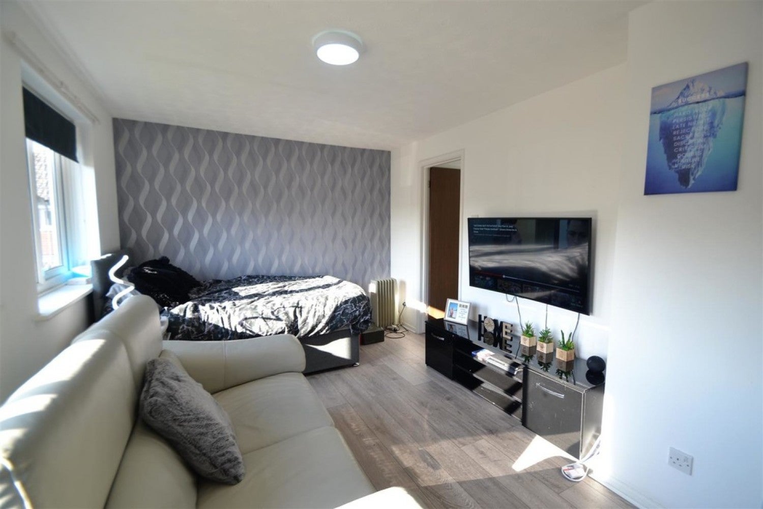 Flat Moorland Gate in New Forest