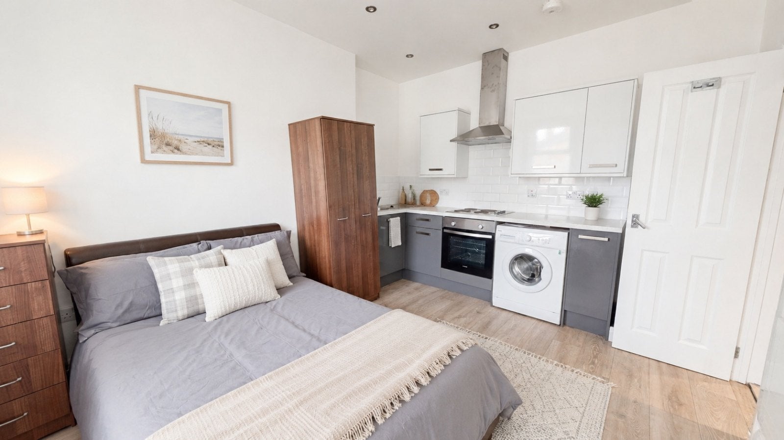 Flat Ashby Road in Charnwood